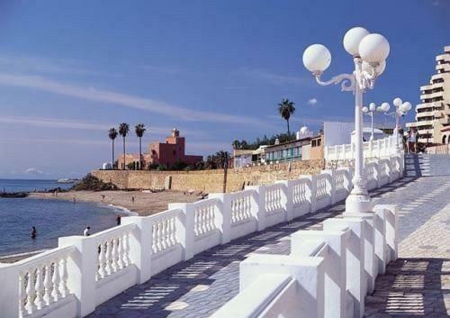 בנאלמדנה Benalbeach Sea Front מראה חיצוני תמונה